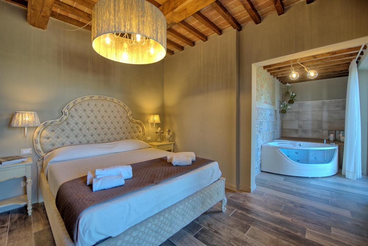 Villa Massimiliano By Posarellivillas Волтера Екстериор снимка